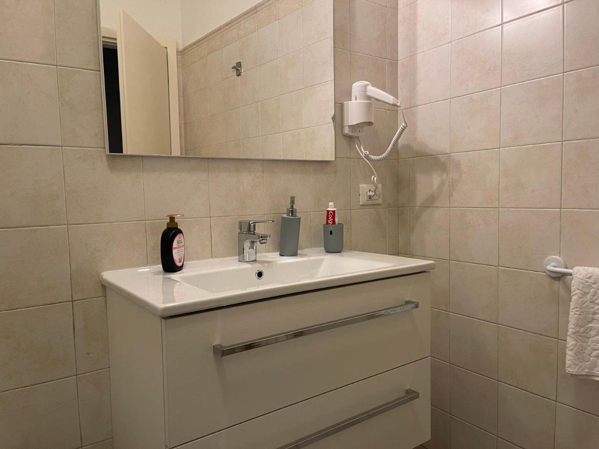Modern & Nice Apartamento Capriate San Gervasio Exterior foto